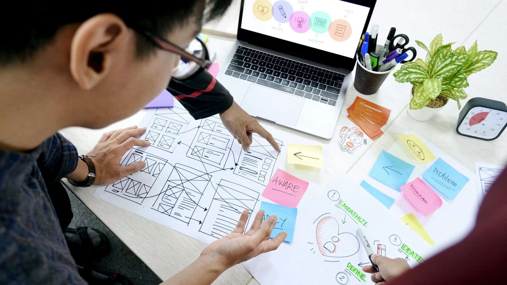 Pagebuilder oder Custom Theme: Was passt zu deinem Projekt?